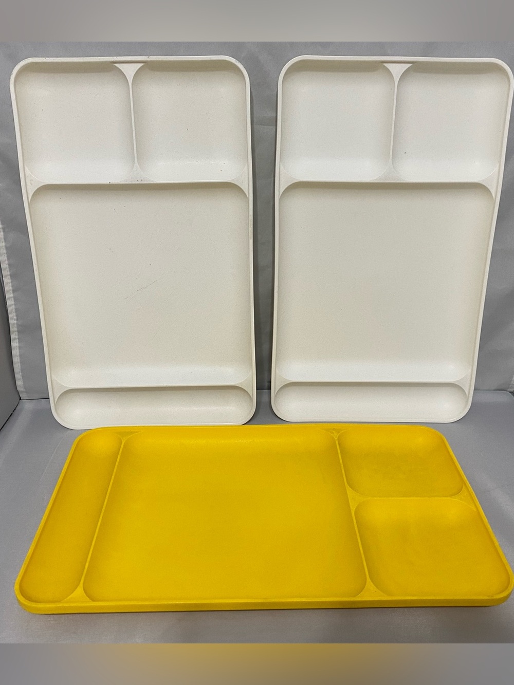 Tupperware Divided Serving Trays in Yellow and White
